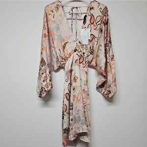 NWT Aakaa Dress With Bell Sleeves Size Small